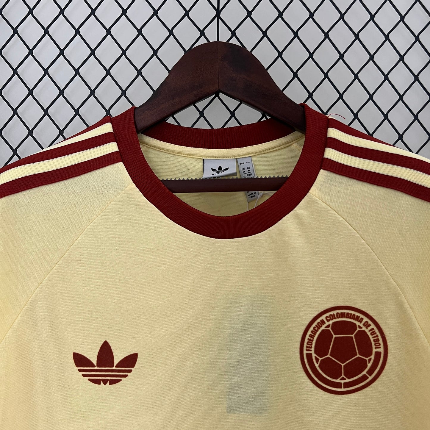 colombia retro 2024