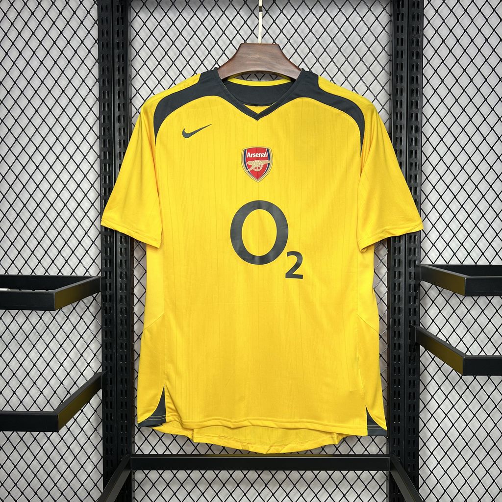 Arsenal retro 2005-06