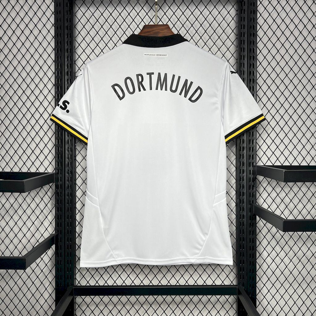 Borussia Dortmund alternativa 2024-25