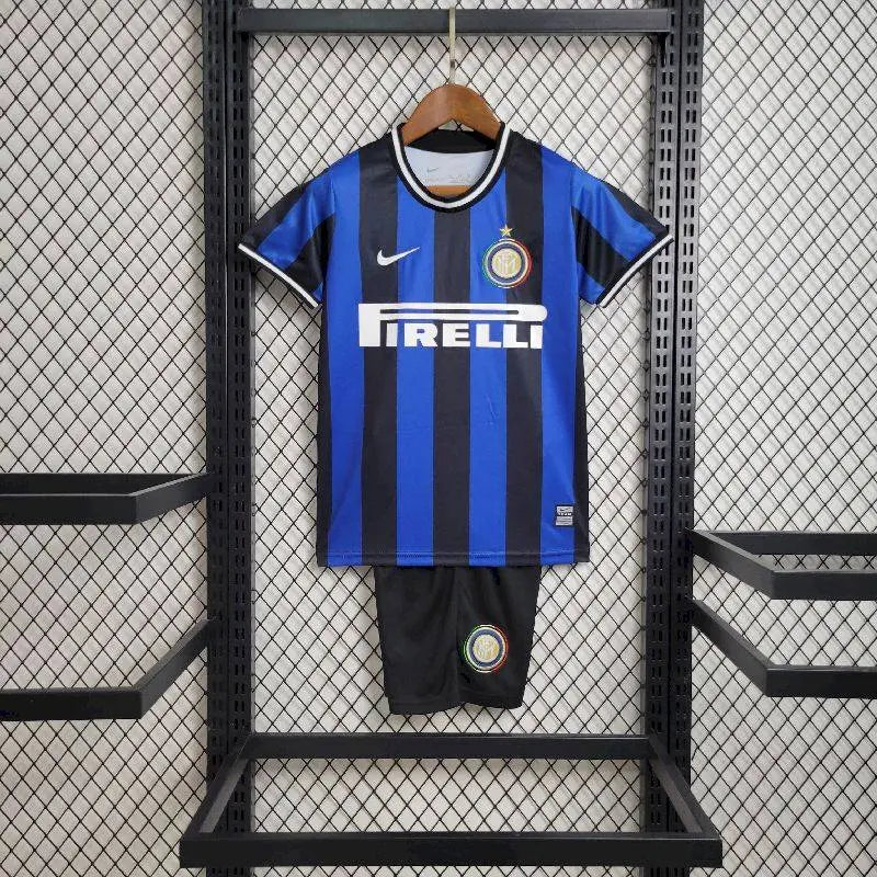 Inter Milan 2009-10 Retro Kids Kit