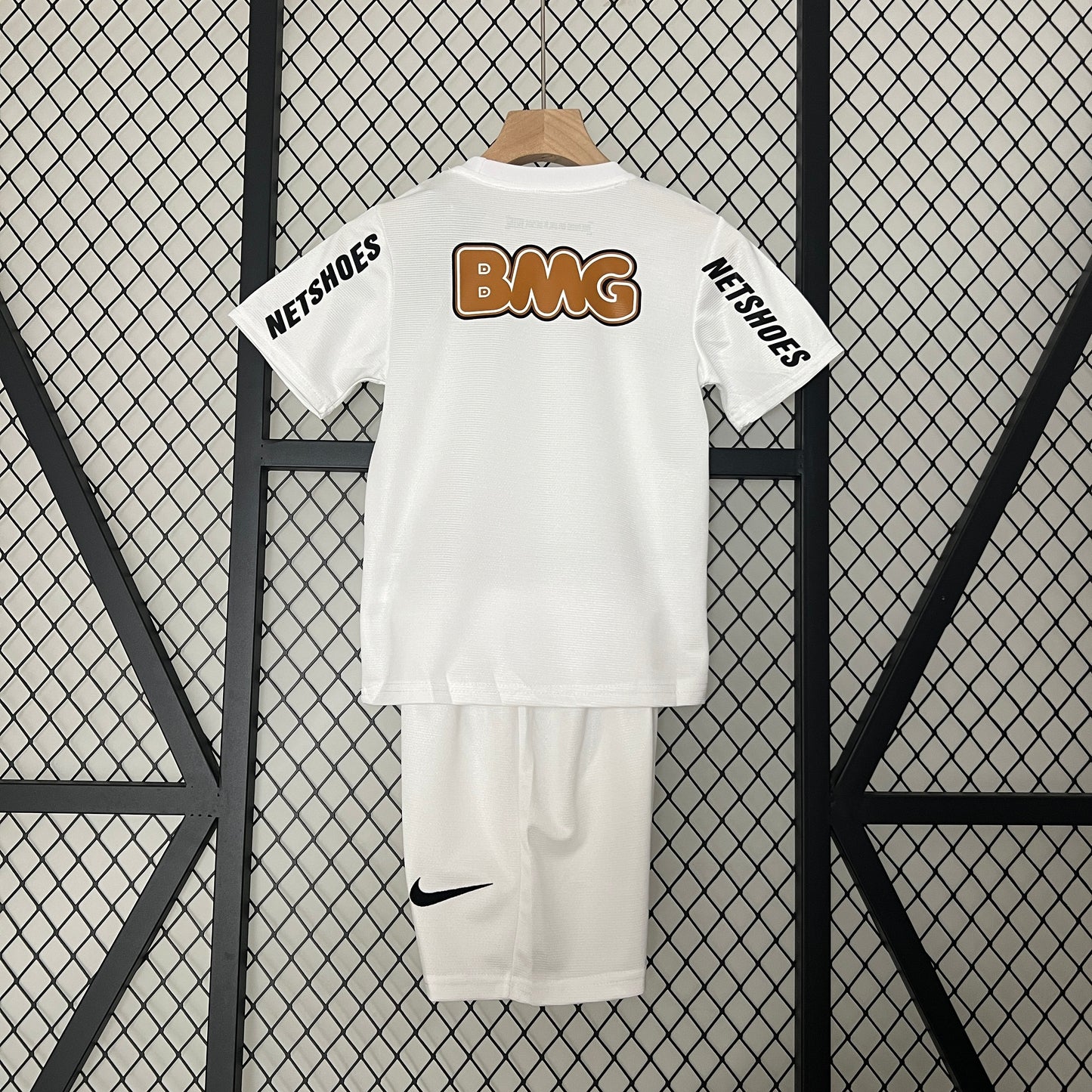 Santos Kit Criança Retro 2011-12