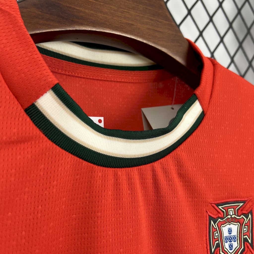 Kit infantil de Portugal 2025-26