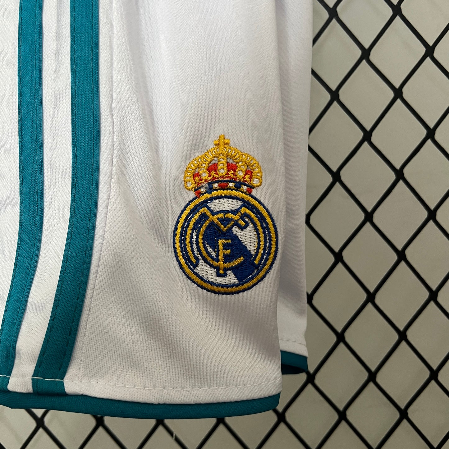 Real Madrid Kit Criança Retro 2017-18