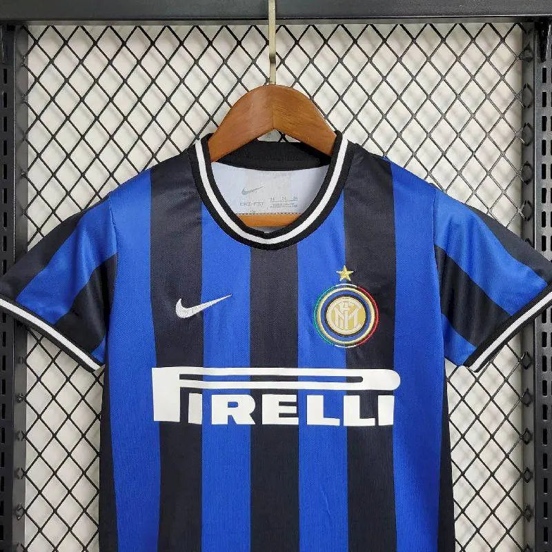 Inter Milan 2009-10 Retro Kids Kit