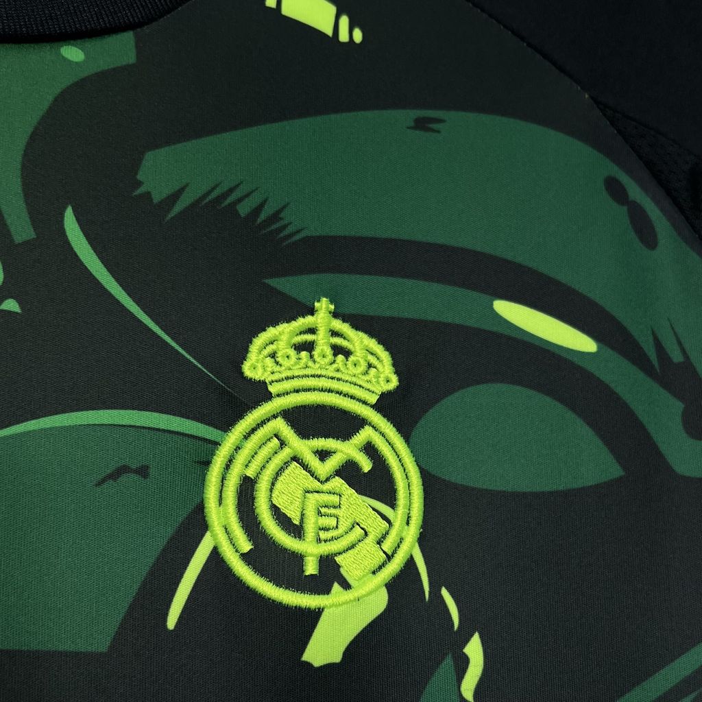 Real Madrid edición verde 2024-25