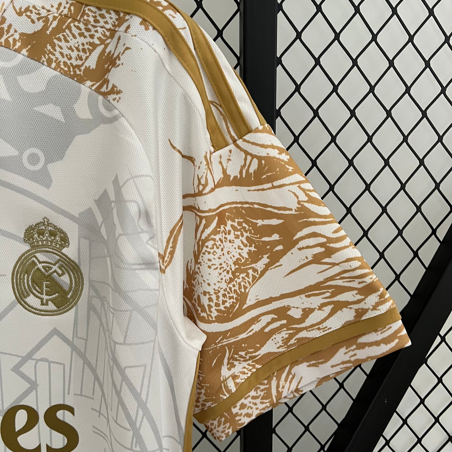 Real Madrid edición limitada 2023-24