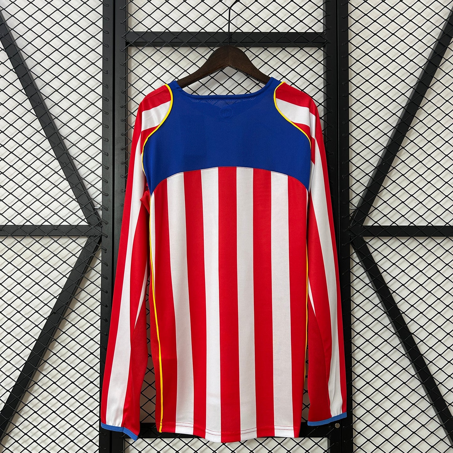 Atlético de Madrid retro MC 2004-05